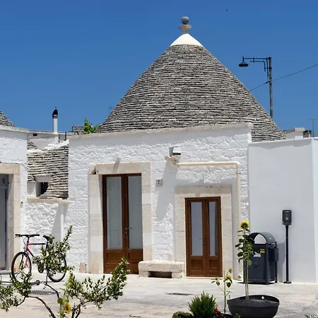 Trullo Vino & Alberobello