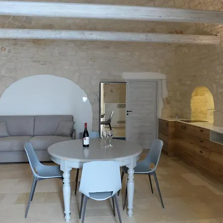 Trullo Vino & Hébergement de vacances *